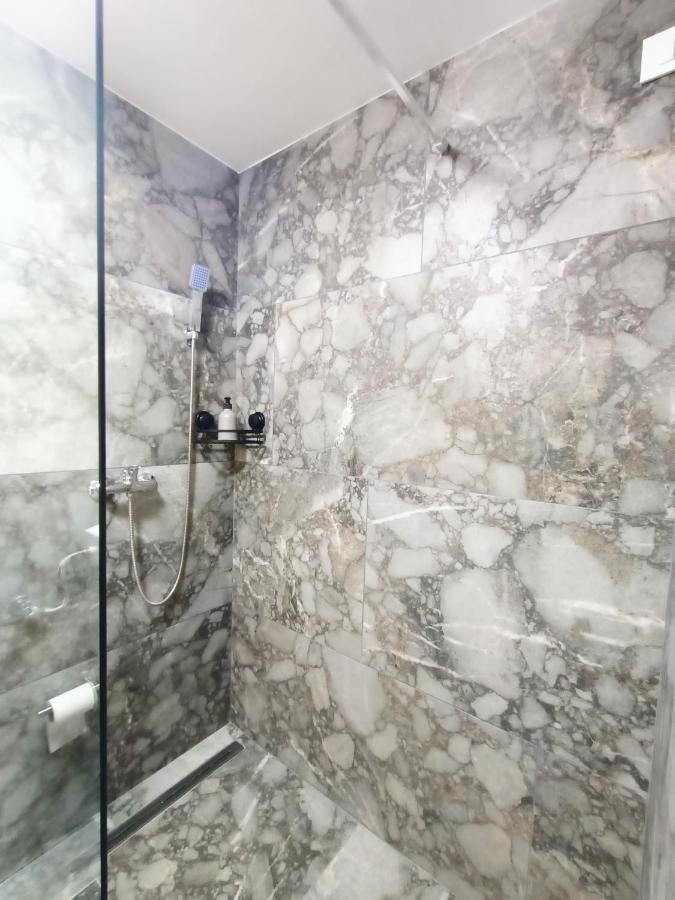 Casa Tiky Hotel Timisoara Luaran gambar